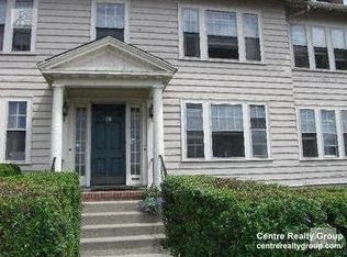 28 Manet Rd #U-2, Chestnut Hill, MA 02467