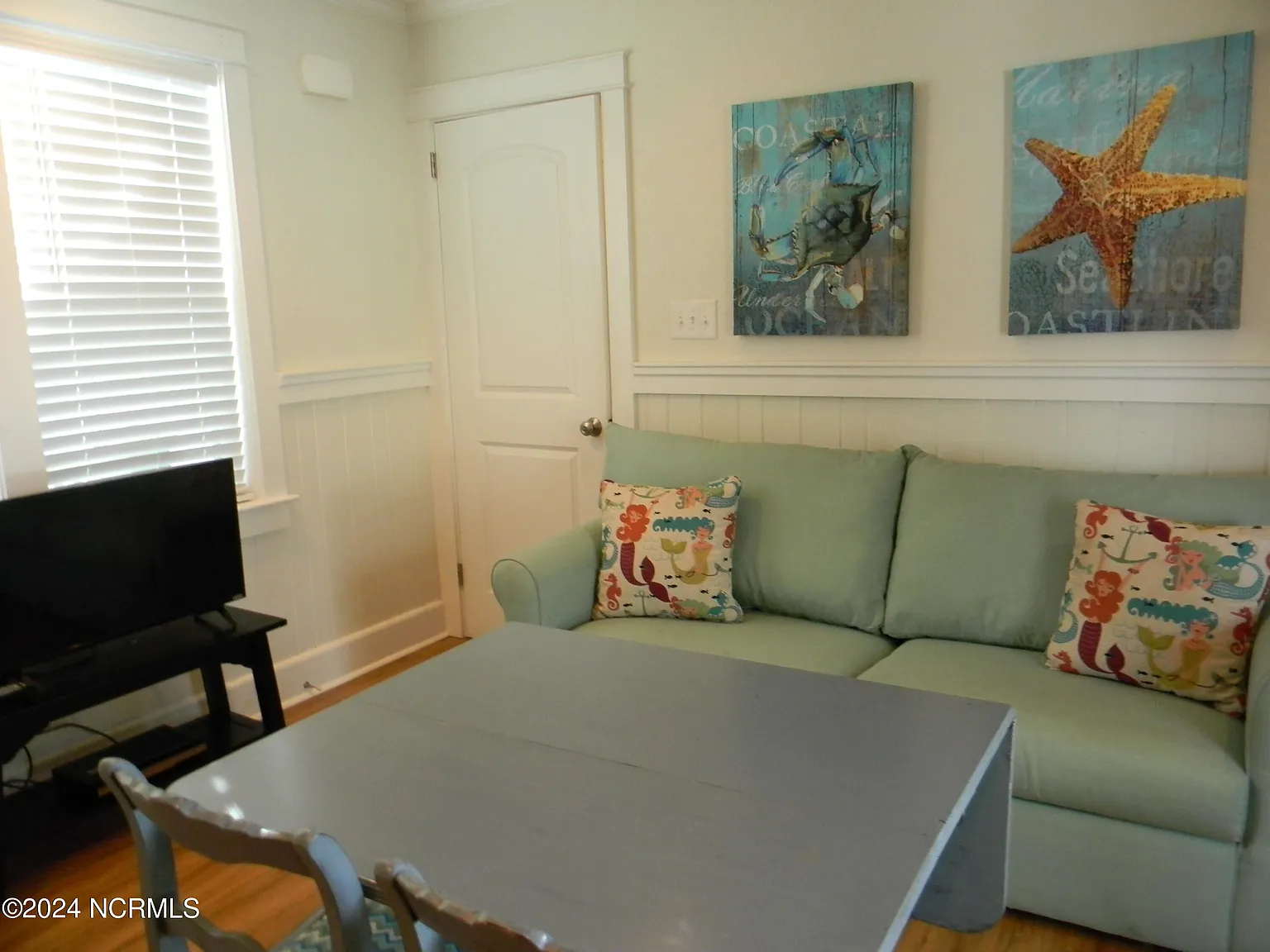 1 bed, 1.0 bath, $1,600 — Photo 4