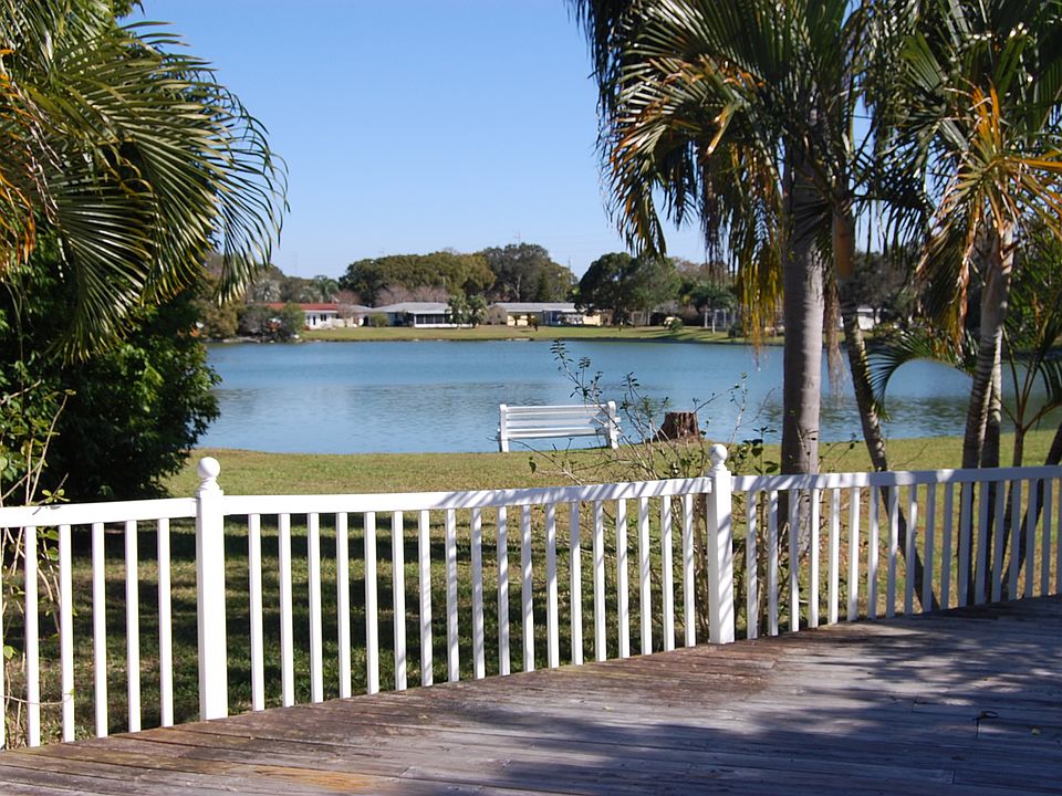 View-beautiful Lake Sperry