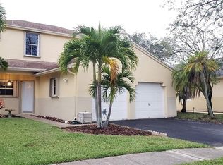170 NW 207th Way, Hollywood, FL 33029