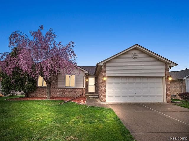 1st image of 2072 Brinston Dr
