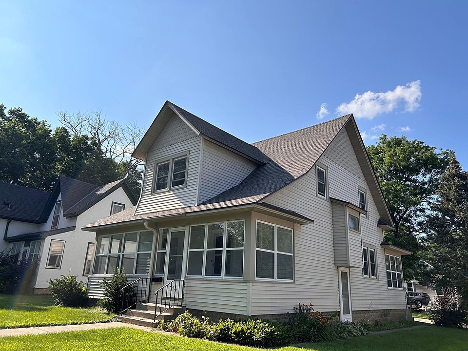 1st image of 314 Saint Olaf Ave