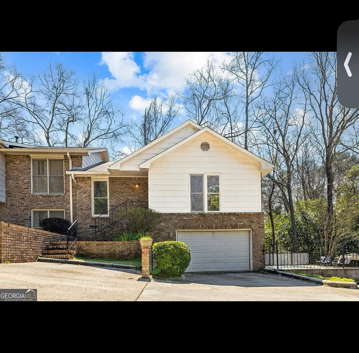 3219 University Ave — Photo 1