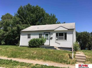 3602 Pratt St, Omaha, NE 68111