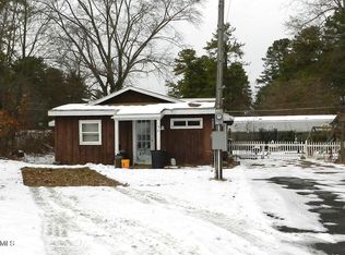 196 Luzerne Rd, Queensbury, NY 12804