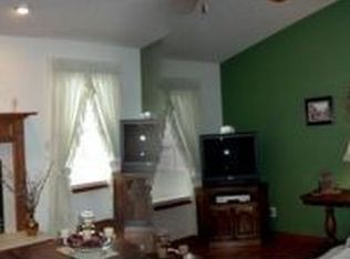 1124 Woodhaven Ct, Chatham, IL 62629