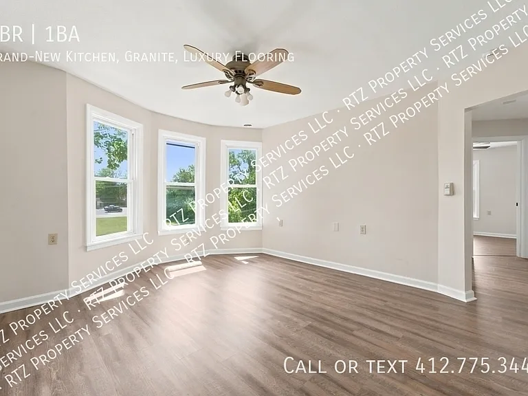 801 Vine St #2 — Photo 3