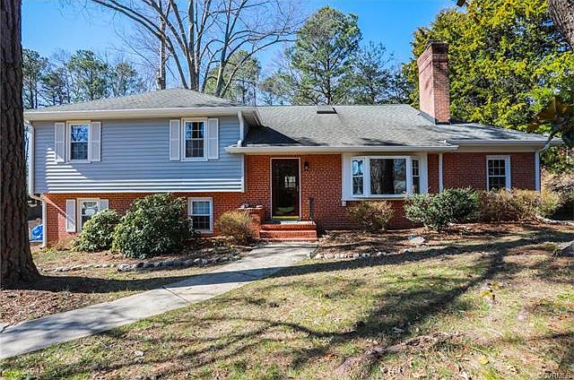 1st image of 216 Melwood Ln