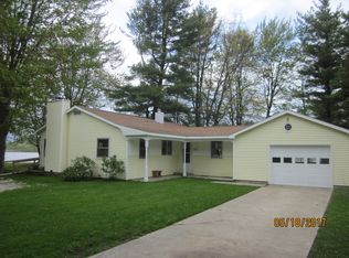 6977 Wood Rd, Norton Shores, MI 49444