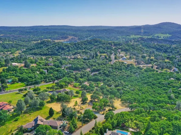 5000 Woodsman Loop, Placerville, CA 95667