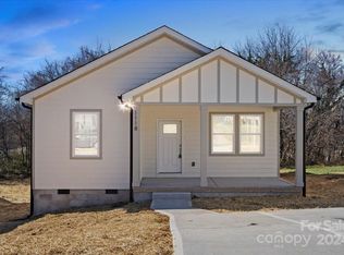1118 7th St, Statesville, NC 28677