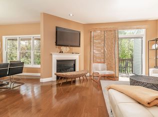 102 Morningside Ct #102, Shelton, CT 06484