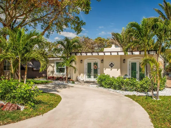129 E Hart St, Lantana, FL 33462