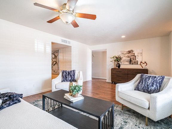 5th image of 8514 E FAIRMOUNT Avenue