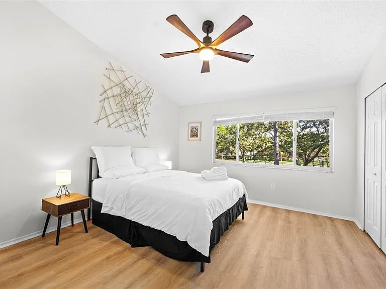 12444 Berkeley Square Dr — Photo 17