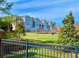 5202 Rio Vista Ln, Northvale, NJ 07647