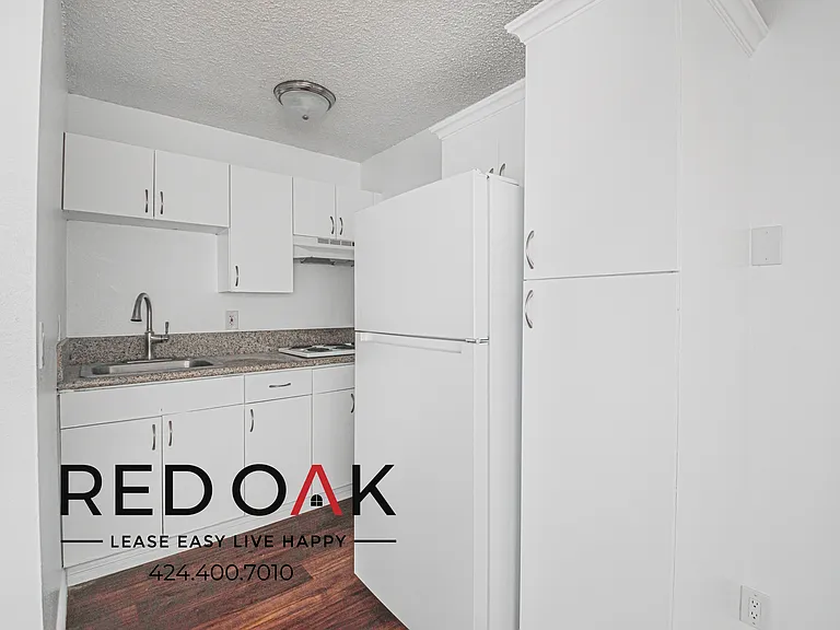 7466 Rosemead Blvd — Photo 6