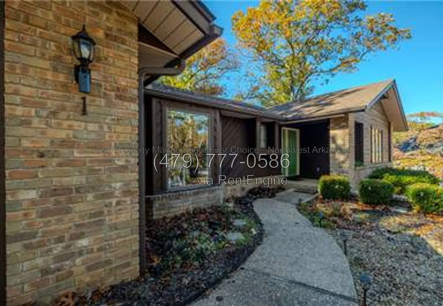3 bed, 2.5 bath, 1956 sqft, $1,950 — Photo 2