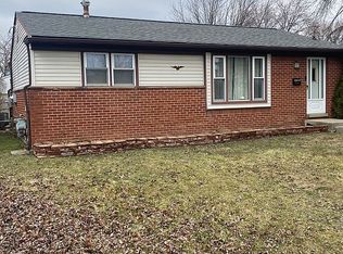 34158 McBride St, Romulus, MI 48174
