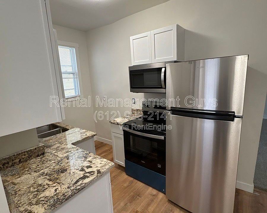 1st image of 2631 Girard Ave N #1