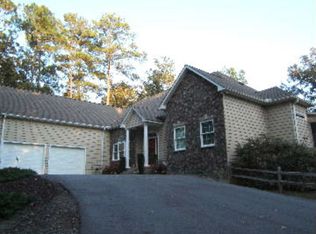 1129 Hermitage Pond Rd, Camden, SC 29020