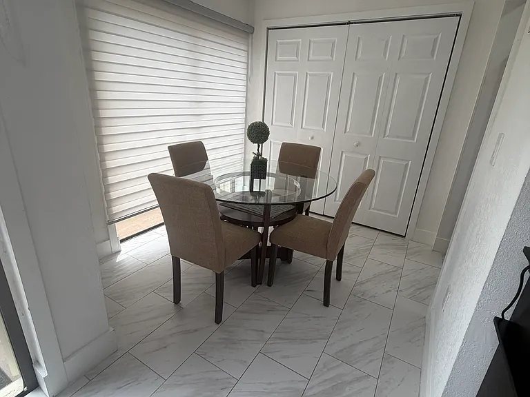 10804 SW 72nd St #111 — Photo 12