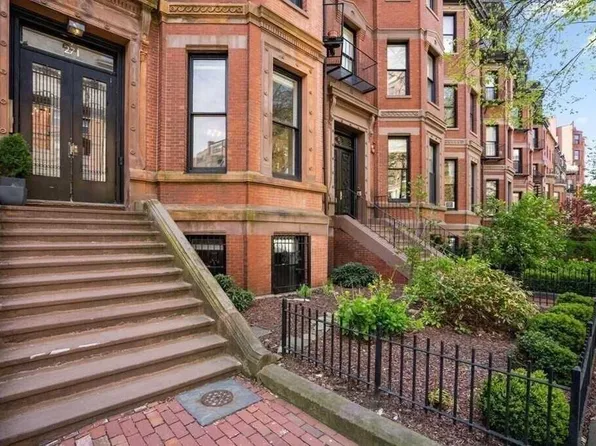 271 Beacon St APT 1, Boston, MA 02116