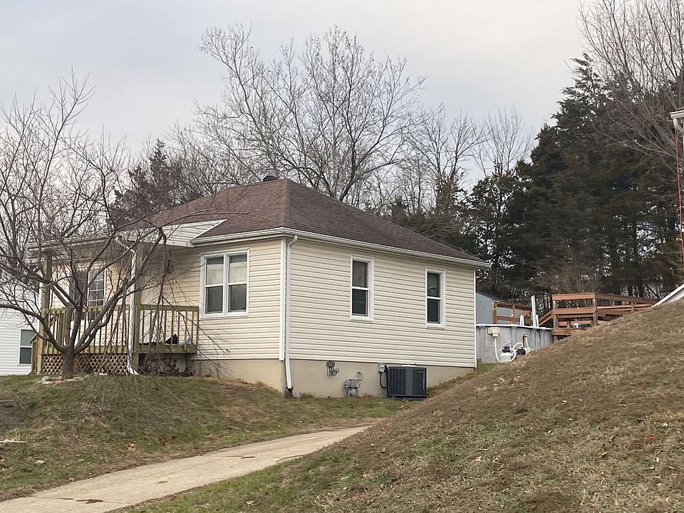 2nd image of 1505 Marsha Ln