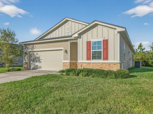 212 Meadow Crossing Dr, Saint Augustine, FL 32086