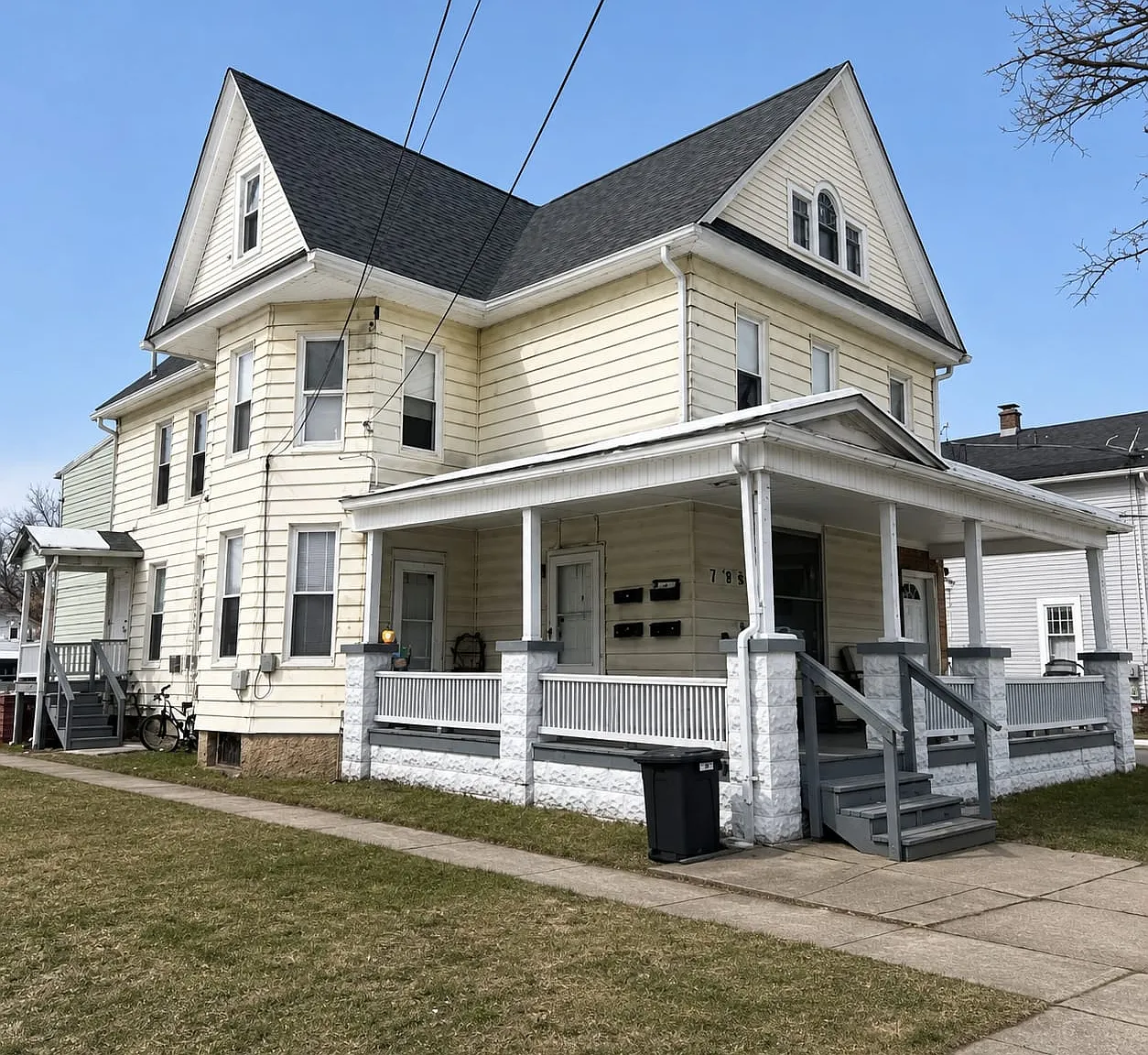 1 bed, $995 — Photo 1