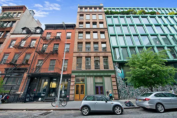 Sold by CORE | media 10