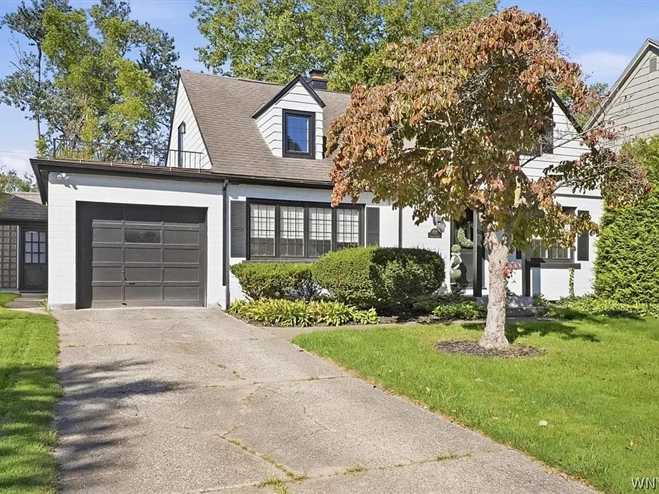 87 Lamarck Dr