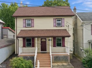 16 S Virginia Ave, Brunswick, MD 21716