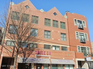 1350 W Belmont Ave APT A, Chicago, IL 60657