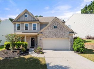698 Binkley Trl, Sugar Hill, GA 30518