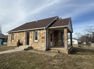 1103 Glassey St, Cuba, MO 65453