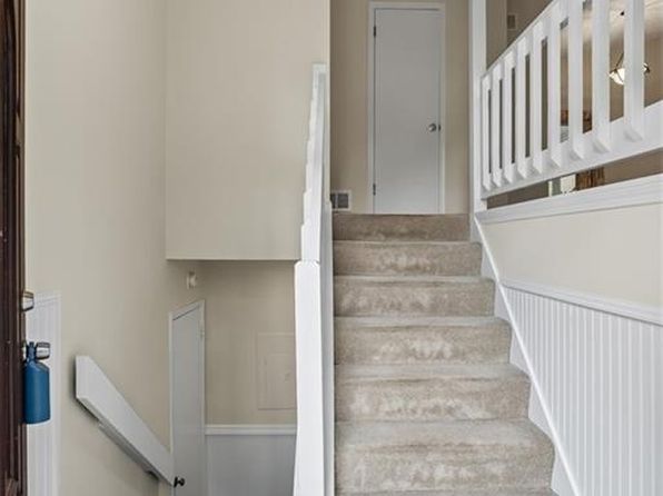832 Wyntuck Dr NW, Kennesaw, GA 30152
