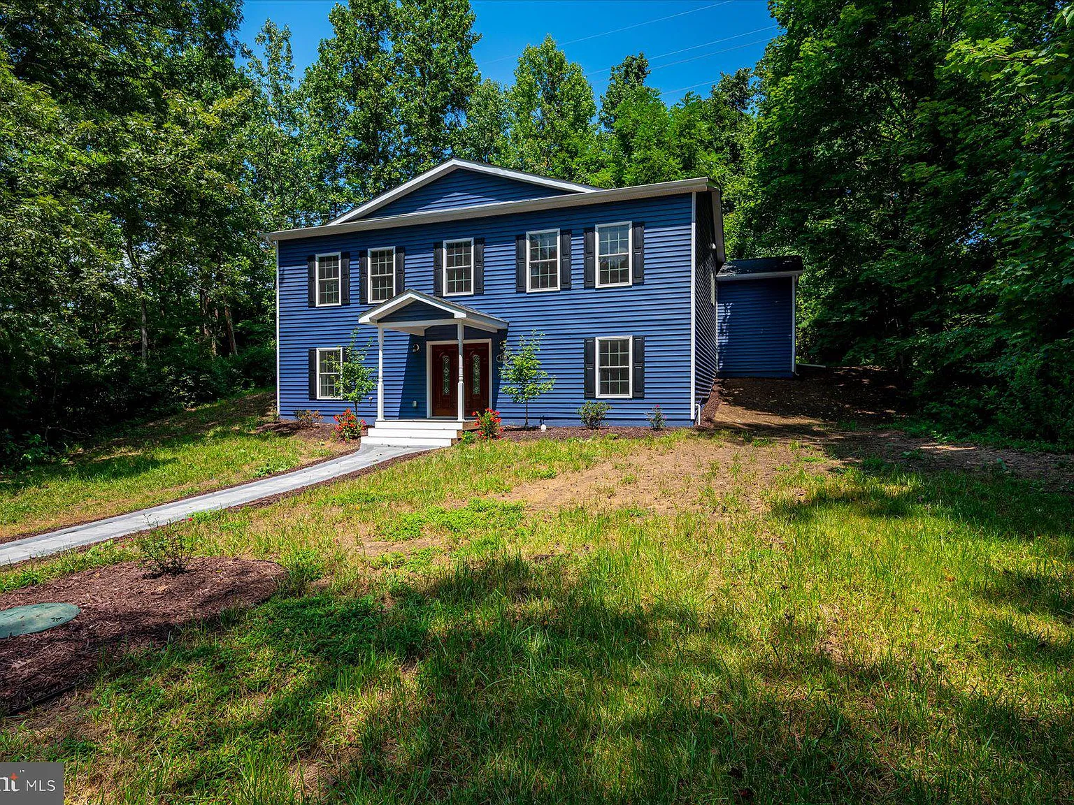 4 bed, 2.5 bath, 1784 sqft, $3,900 — Photo 1