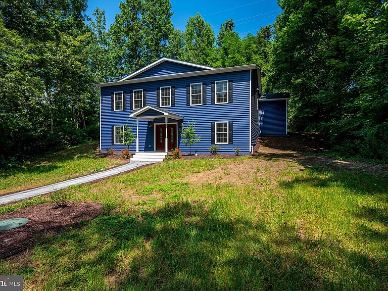 1400 Lower View Ct — Photo 1