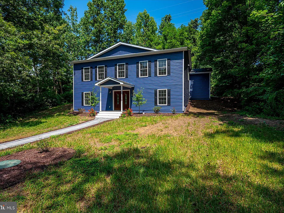 1400 Lower View Ct