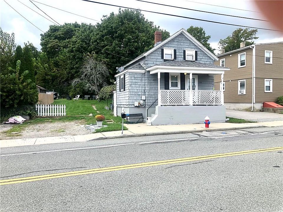 208 Simmonsville Ave, Johnston, RI 02919 Zillow