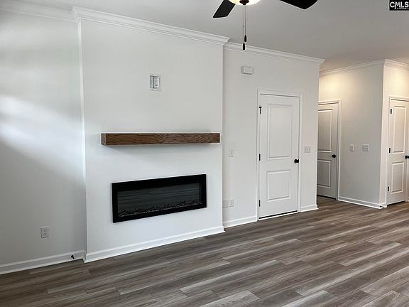 3rd image of 904 Fire Island Cir