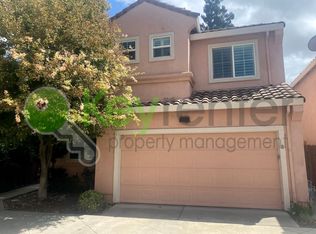 8 Sophia Ct, Sacramento, CA