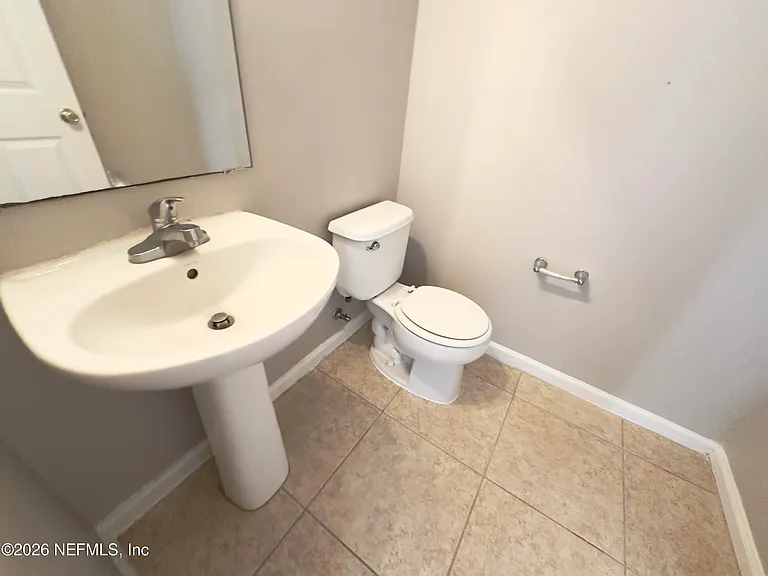 137 Monte Carlo Ct — Photo 25