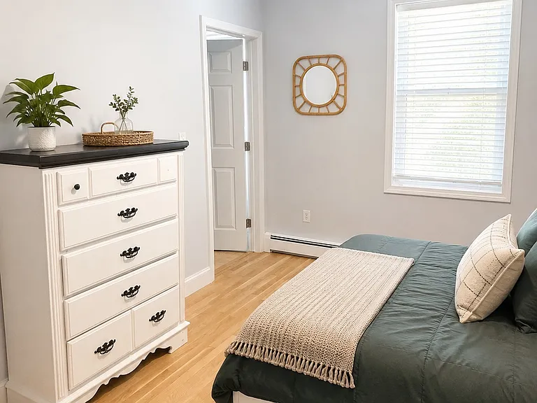 502 Somerville Ave #1 — Photo 6