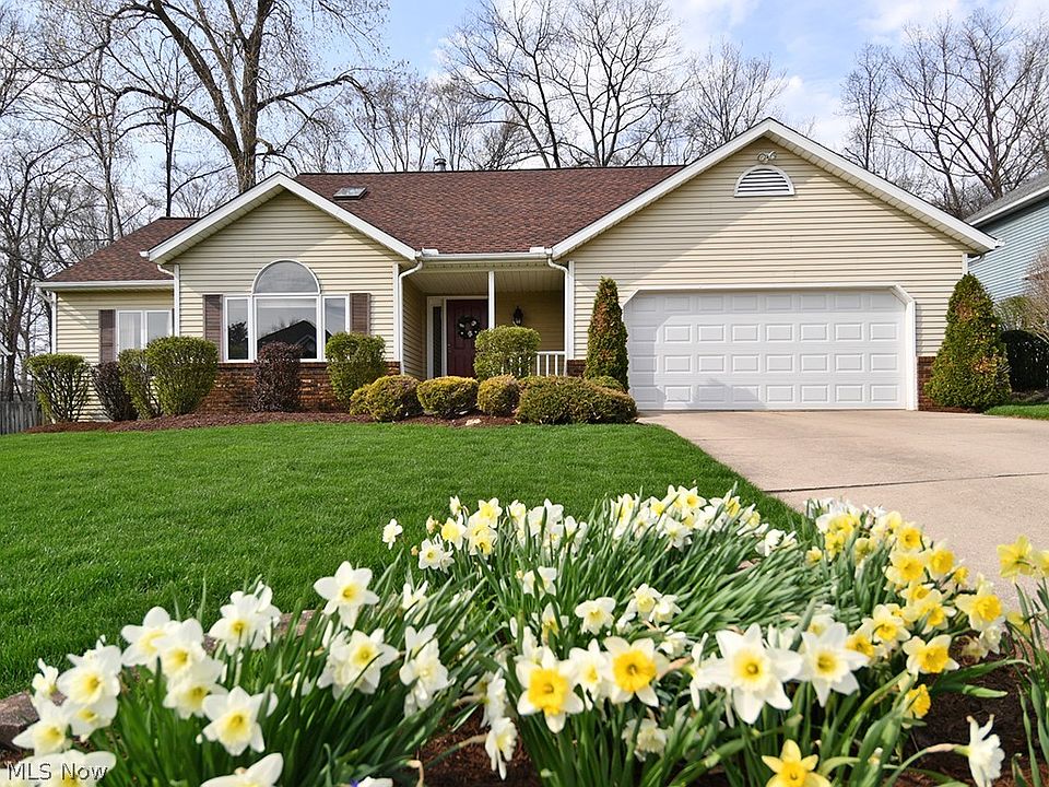 1st image of 15318 Highland Park