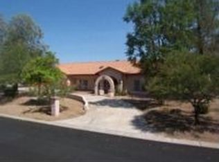 2266 E Redfield Rd, Gilbert, AZ 85234