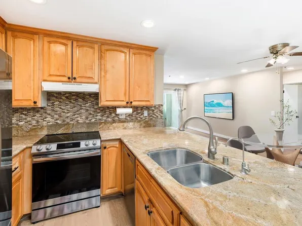 3503 Caminito Sierra Unit 101, Carlsbad, CA 92009
