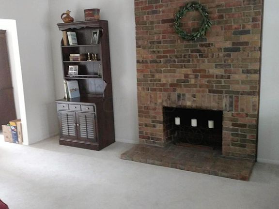 4th image of 649 Olde Towne Ave #17-649F