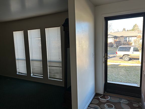 4th image of 2373 W Tierra Rose Dr